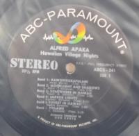 アルフレッド・アパカ / ハワイアン・ヴィレッジ・ナイツ