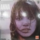 アンナ　　