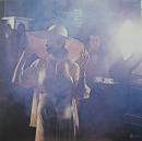 アウト・オブ・ペイン・カムズ・ラヴ