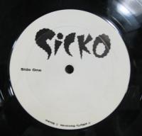シッコ / ユー・キャン・フィール・ザ・ラブ・イン・ディス・ルーム