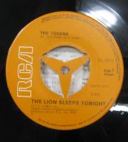 トーケンズ / ライオンは寝ている