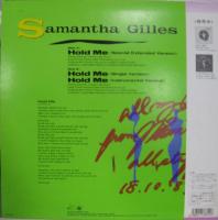 サマンサ・ジルズ / ホールド・ミー