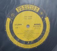 エリック・ドルフィー / アウト・ゼア