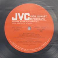 サリナ・ジョーンズ / ミステリー・ラブ